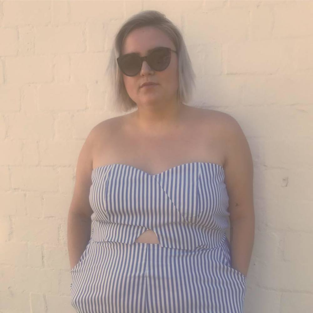 Meet your Posher, Elizabeth
